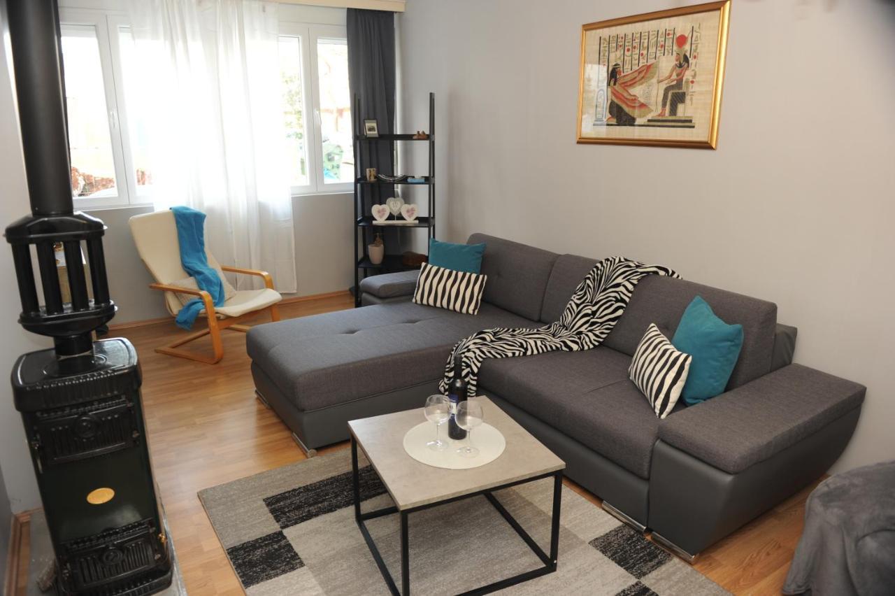 Santa Appartement Zadar Buitenkant foto